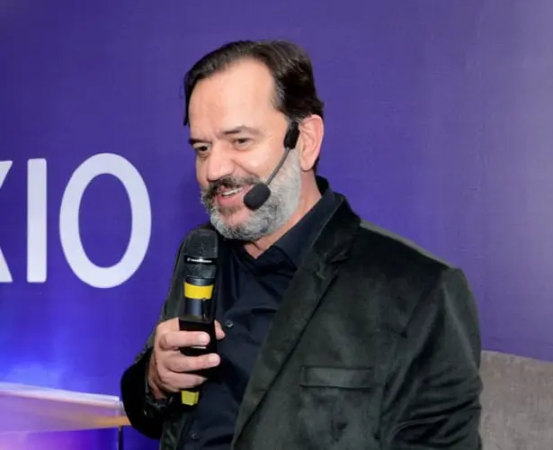 Todas as Palestras São Customizadas aos Desafios e Objetivos da Sua Empresa